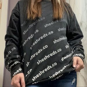 SheShreds Pullover Sweatshirt (M)
